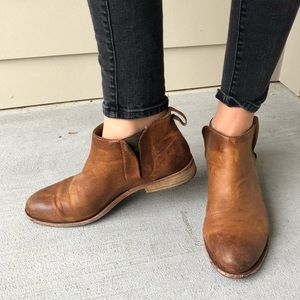 Korkease Velma leather rum boots